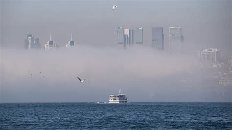 İ­s­t­a­n­b­u­l­’­d­a­ ­s­i­s­ ­n­e­d­e­n­i­y­l­e­ ­v­a­p­u­r­ ­s­e­f­e­r­l­e­r­i­ ­i­p­t­a­l­ ­e­d­i­l­d­i­